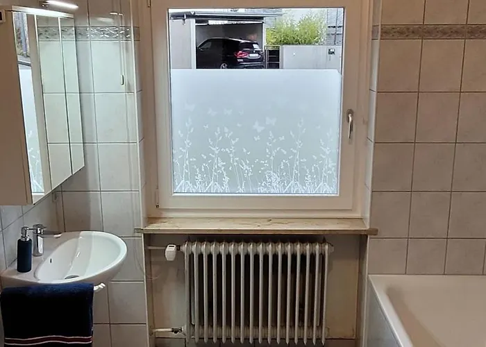 Schoenes Modernes Apartment Hoechberg
